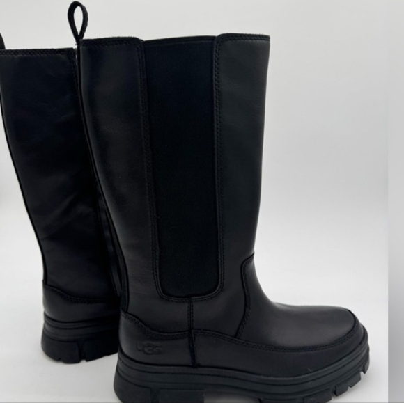 UGG Black Leather Ashton High Chelsea Winter Boots Size 7 - Picture 5 of 8